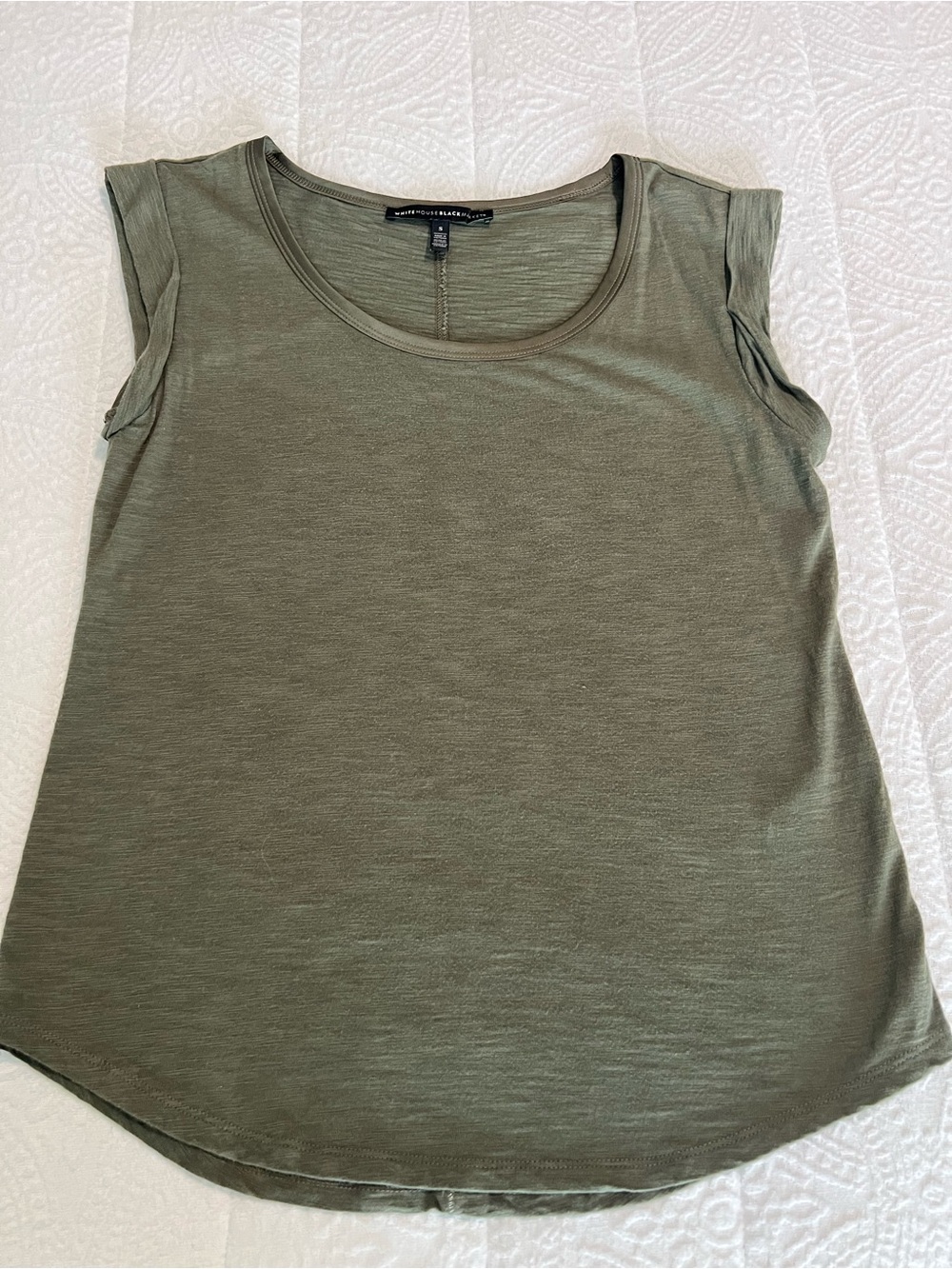 White House Black Market Olive Green Sleeveless Scoop Neck Tank